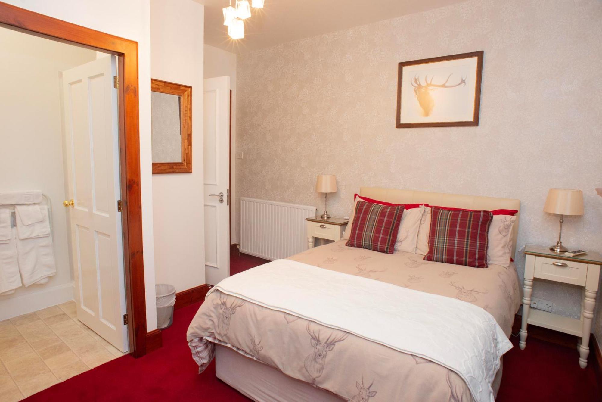 Dunvegan Bed & Breakfast Dufftown Exterior foto
